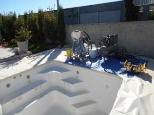 renovation de coque piscine polyester